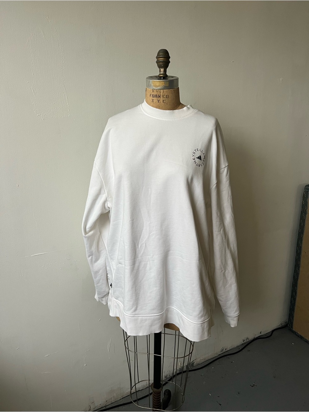 Adidas by Stella McCartney White Oversized Crewneck Sweatshirt Logo Size M